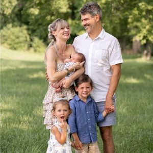 Meet your Posher, Adrienne